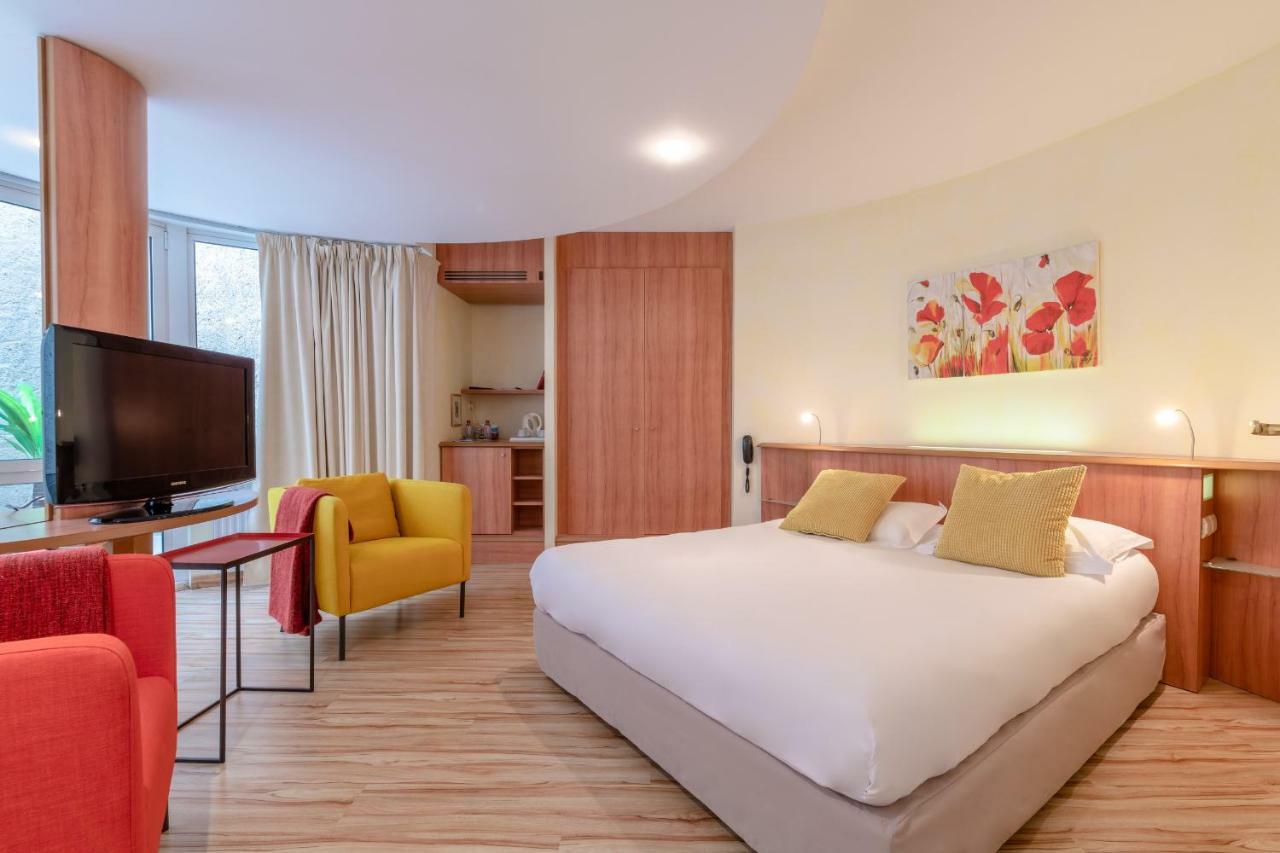Auberge Du Poids Public Logis Hotel Saint-Félix-Lauragais Εξωτερικό φωτογραφία